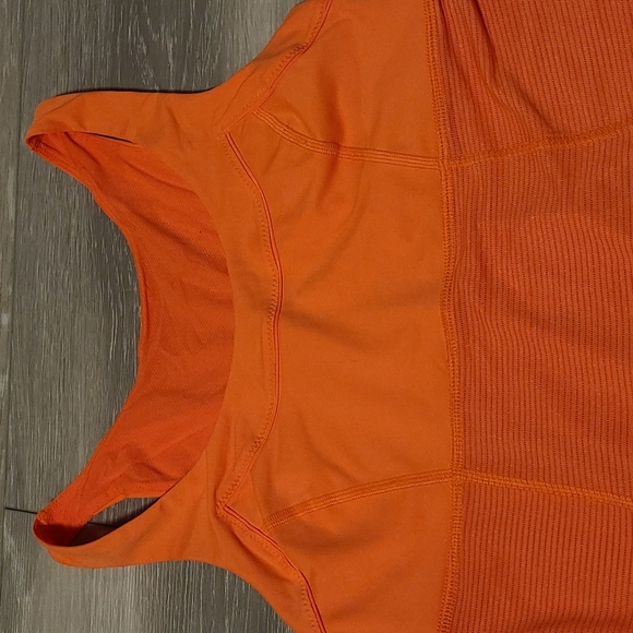 🩴Lululemon Run: Ta Ta Topper in Pizzaz - Picture 9 of 16